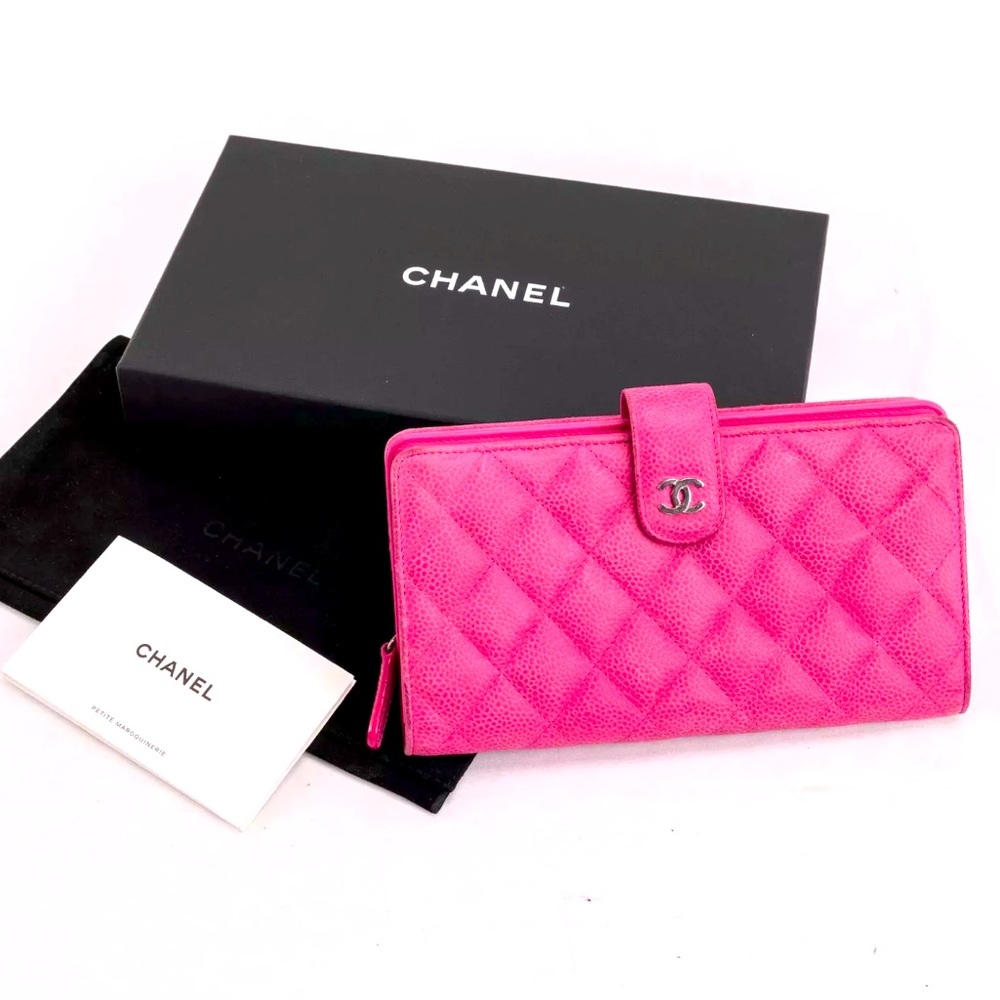 🩷 Authentic Chanel Matelasse Pink Caviar Wallet🩷
